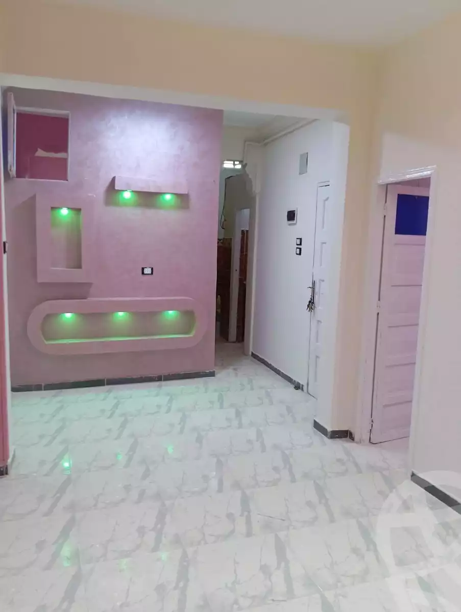 https://aqarmap.com.eg/ar/listing/6224653-for-sale-qalyubia-shubra-el-khaima-om-bayoumi