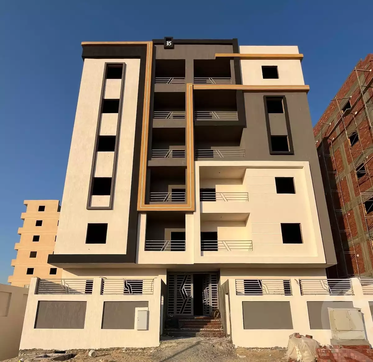 https://aqarmap.com.eg/ar/listing/6225447-for-sale-cairo-15th-of-may-dar-misr