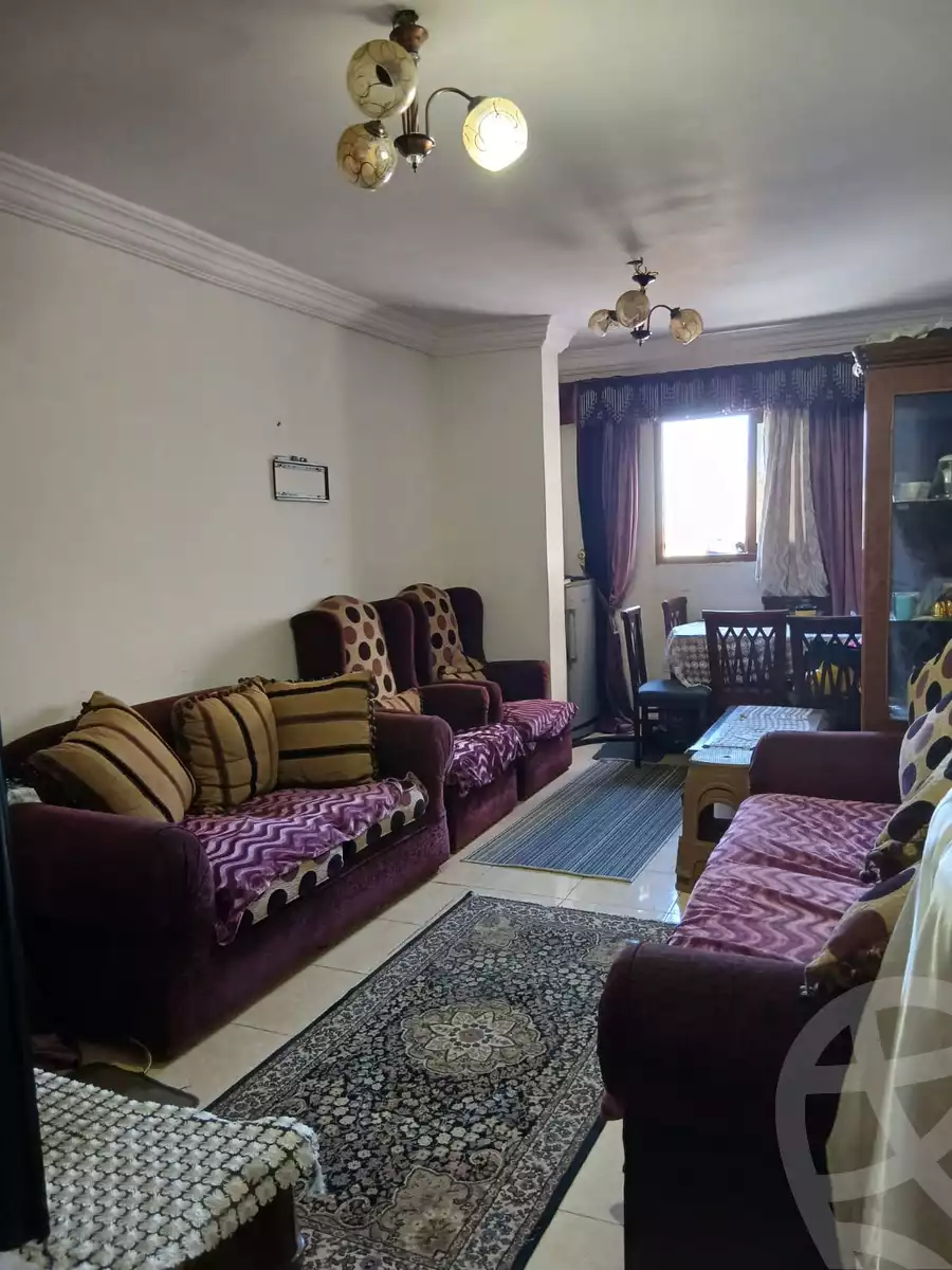 https://aqarmap.com.eg/ar/listing/6225515-for-sale-alexandria-moharram-bey-kanal-al-mahmoudeya-al-bahri-st