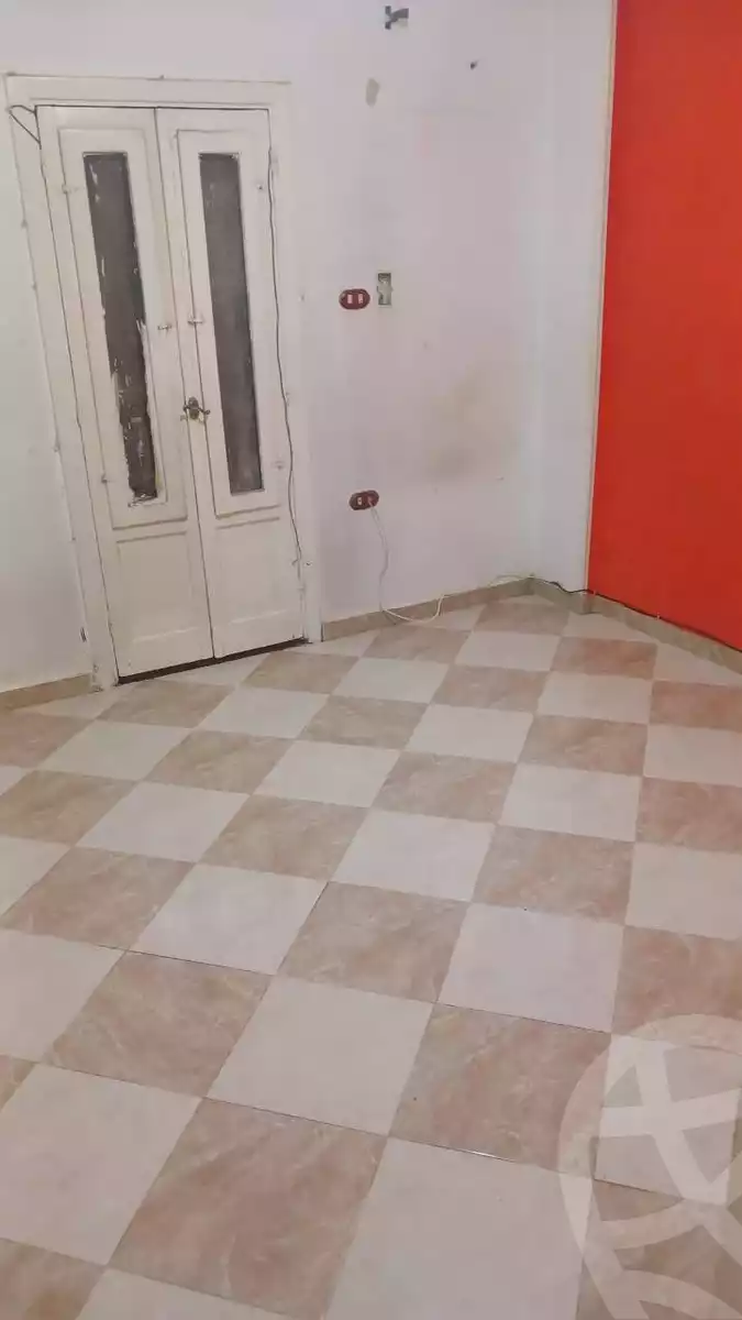 https://aqarmap.com.eg/ar/listing/6225709-for-sale-cairo-15th-of-may-mjwr-31