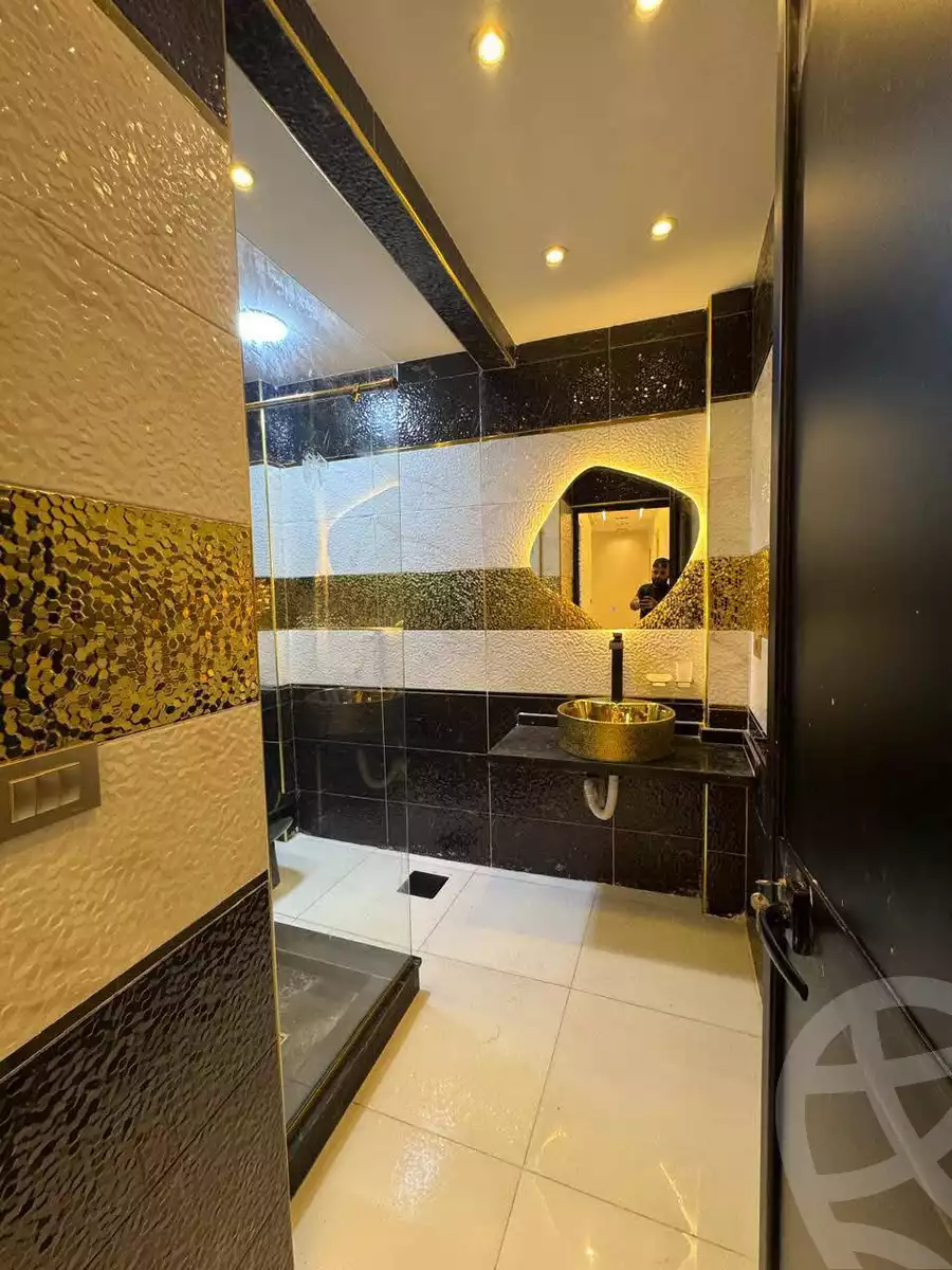 https://aqarmap.com.eg/en/listing/6226678-for-sale-alexandria-bahray-el-anfoshy-al-gomrok-al-kadem-st