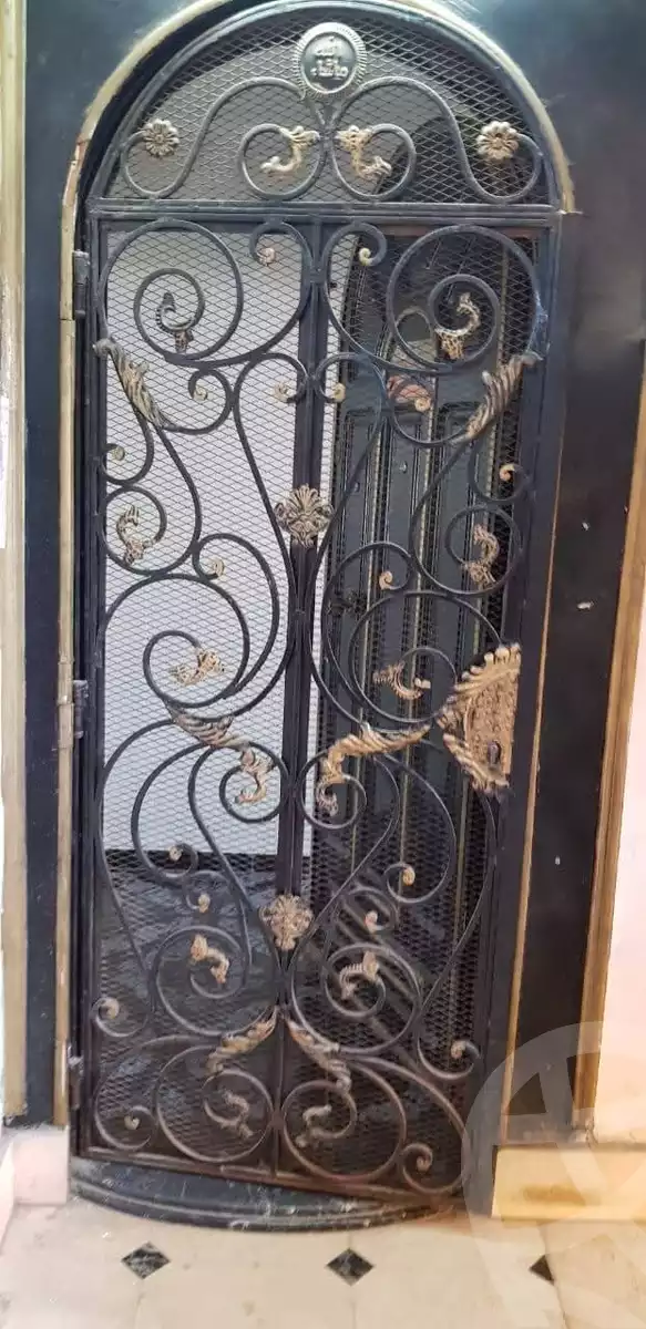 https://aqarmap.com.eg/ar/listing/6226893-for-sale-cairo-helwan-helwan-el-sharkeya-saleh-sobhy-st