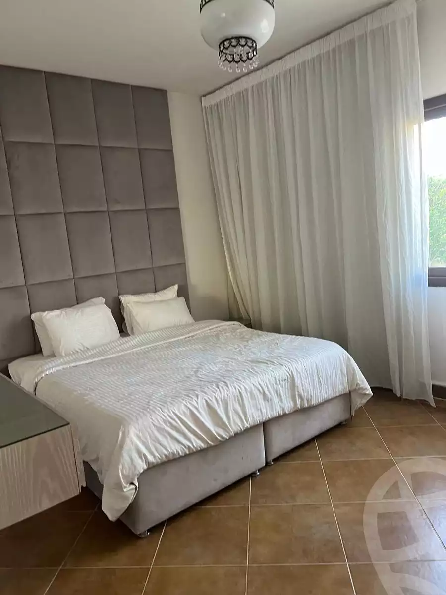 https://aqarmap.com.eg/en/listing/6227370-for-rent-cairo-el-sheikh-zayed-city-compounds-kmbwnd-wyst-twn-swdyk