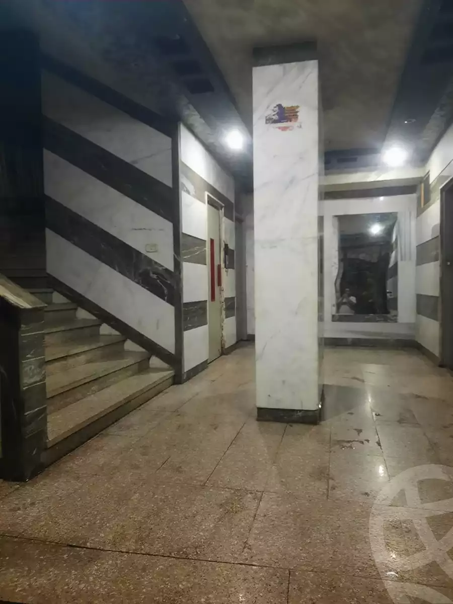 https://aqarmap.com.eg/ar/listing/6227925-for-sale-sharqia-zagazig-zagazig-city-al-mohafaza-st-zagazig
