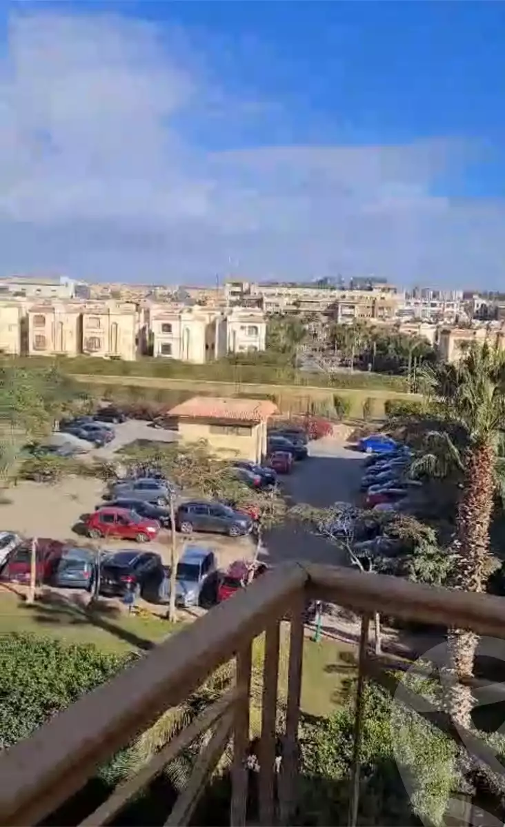 https://aqarmap.com.eg/en/listing/6228683-for-sale-cairo-el-sheikh-zayed-city-compounds-hadayek-el-mohandiseen