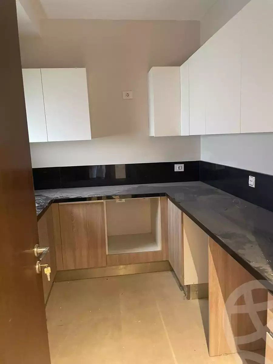 https://aqarmap.com.eg/ar/listing/6228769-for-rent-cairo-el-sheikh-zayed-city-compounds-zyd-wr-llttwyr-park-towers-zed-el-sheikh-zayed-compound