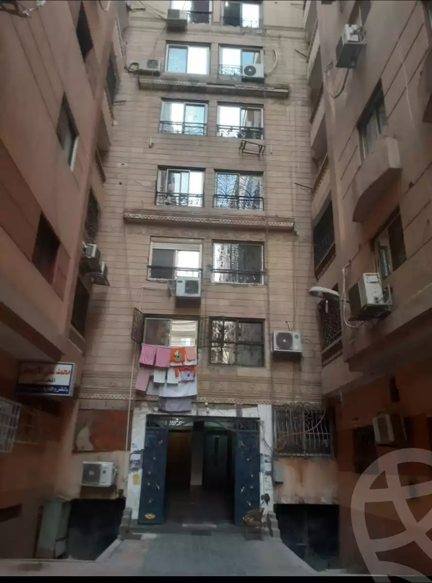 https://aqarmap.com.eg/en/listing/6230406-for-sale-cairo-el-haram-shareaa-el-haram