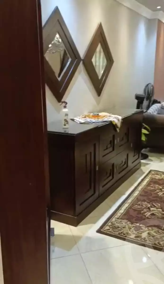 https://aqarmap.com.eg/en/listing/6231292-for-rent-cairo-el-maadi-zahraa-el-maadi-thirteenth-neighborhood