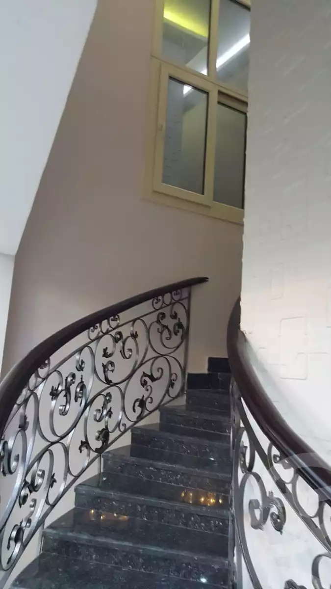 https://aqarmap.com.eg/ar/listing/6233019-for-rent-cairo-new-cairo-el-yassamin-el-yasmeen-7-el-shaikh-hassan-mamoun-st