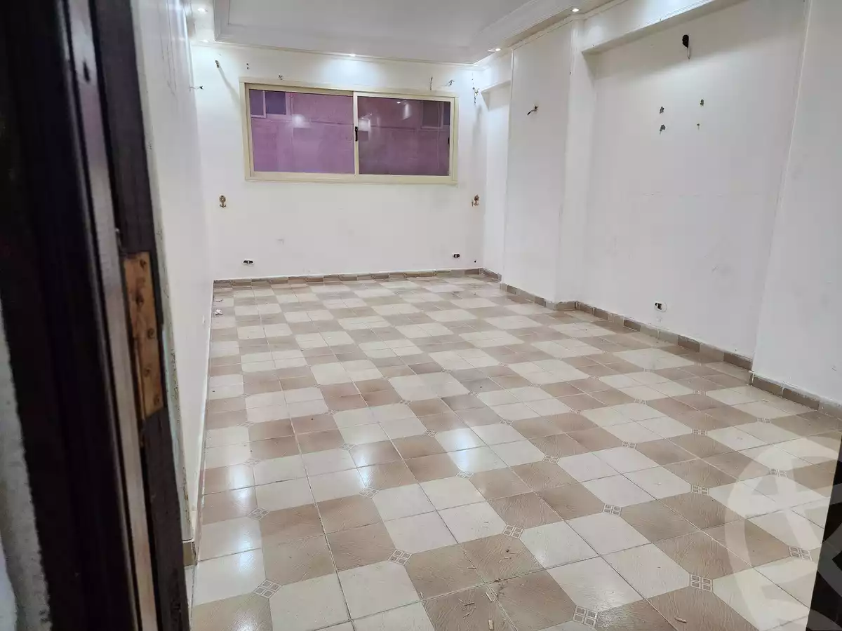 https://aqarmap.com.eg/ar/listing/6233267-for-sale-alexandria-new-miami-eskot