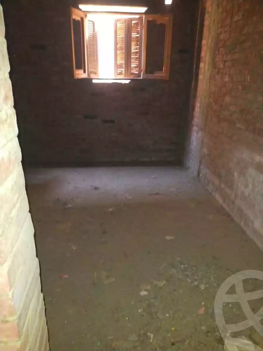 https://aqarmap.com.eg/ar/listing/6233502-for-sale-qalyubia-el-khsos-izbat-el-nakhl