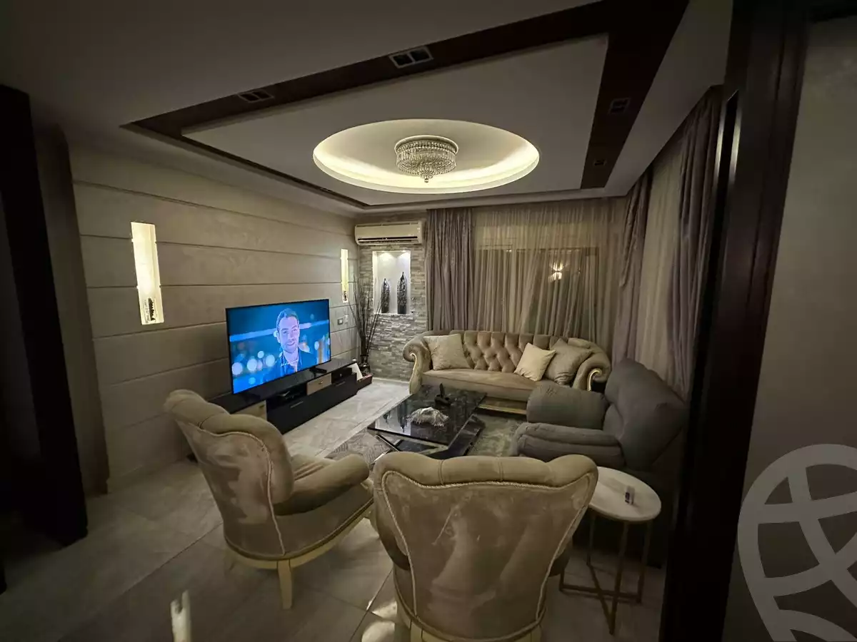 https://aqarmap.com.eg/en/listing/6235968-for-sale-cairo-new-cairo-lrhb-city-phase-3-yehia-shaheen-st