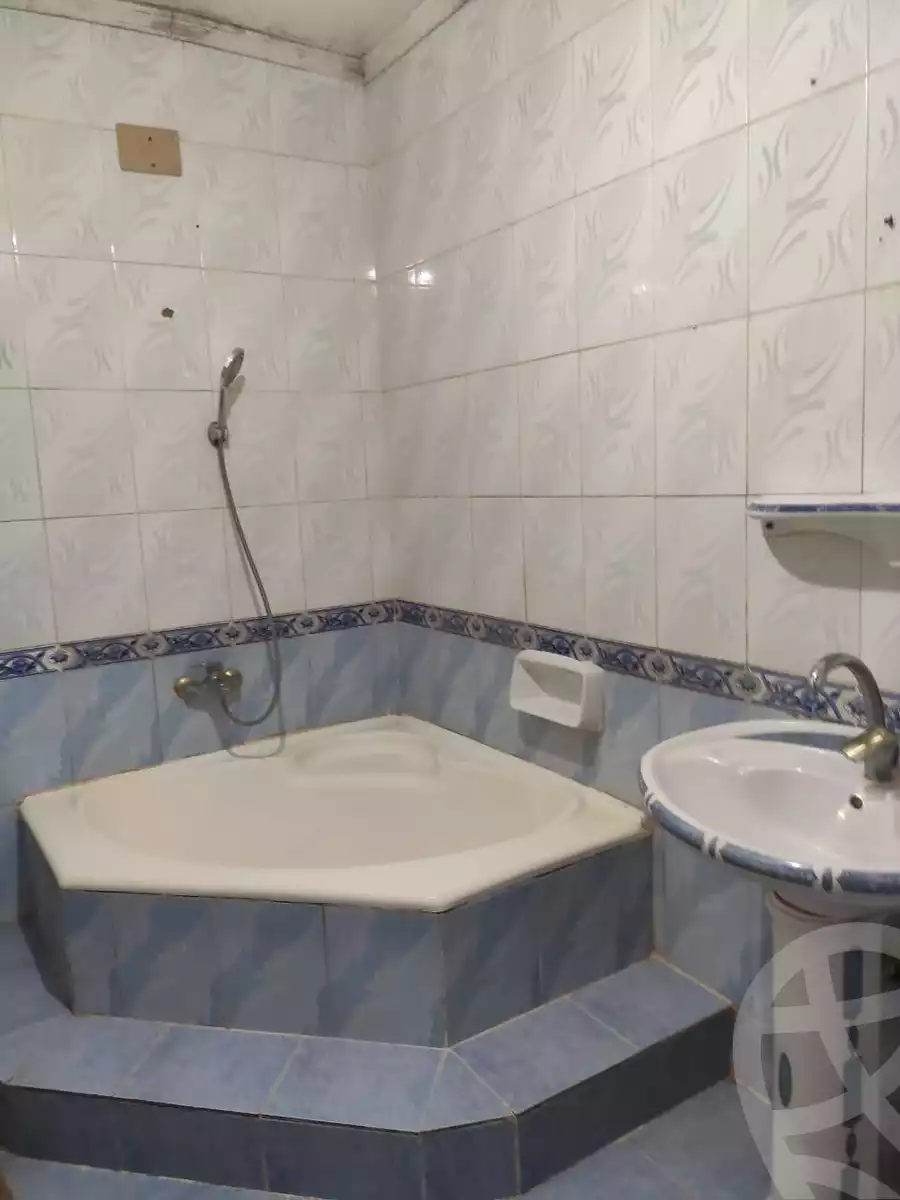 https://aqarmap.com.eg/en/listing/6236182-for-rent-cairo-faisal-el-tawabeq-el-mansheya-st
