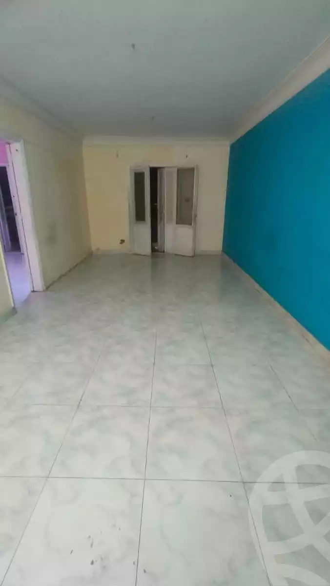 https://aqarmap.com.eg/ar/listing/6237142-for-rent-cairo-helwan-helwan-el-sharkeya-abd-el-rahman-pasha-st