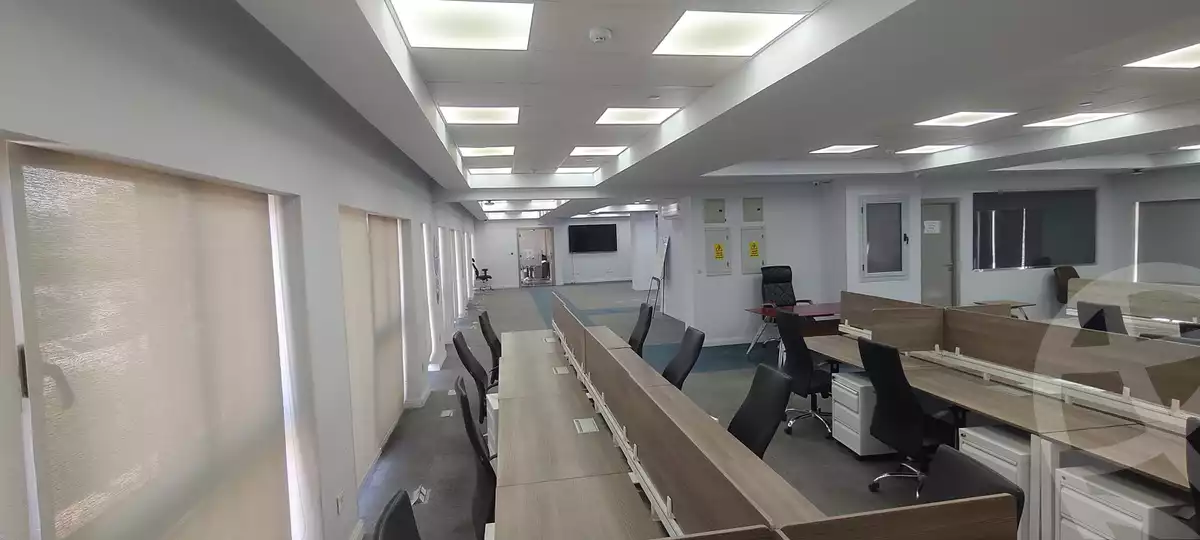 https://aqarmap.com.eg/ar/listing/6237461-for-rent-cairo-el-sheikh-zayed-city-compounds-the-courtyard-mall-dorra