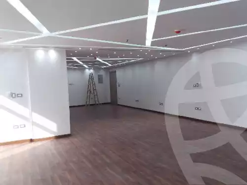 https://aqarmap.com.eg/en/listing/6237609-for-rent-cairo-new-cairo-compounds-tryfywm-byzns-kwmblks-nm-llttwyr
