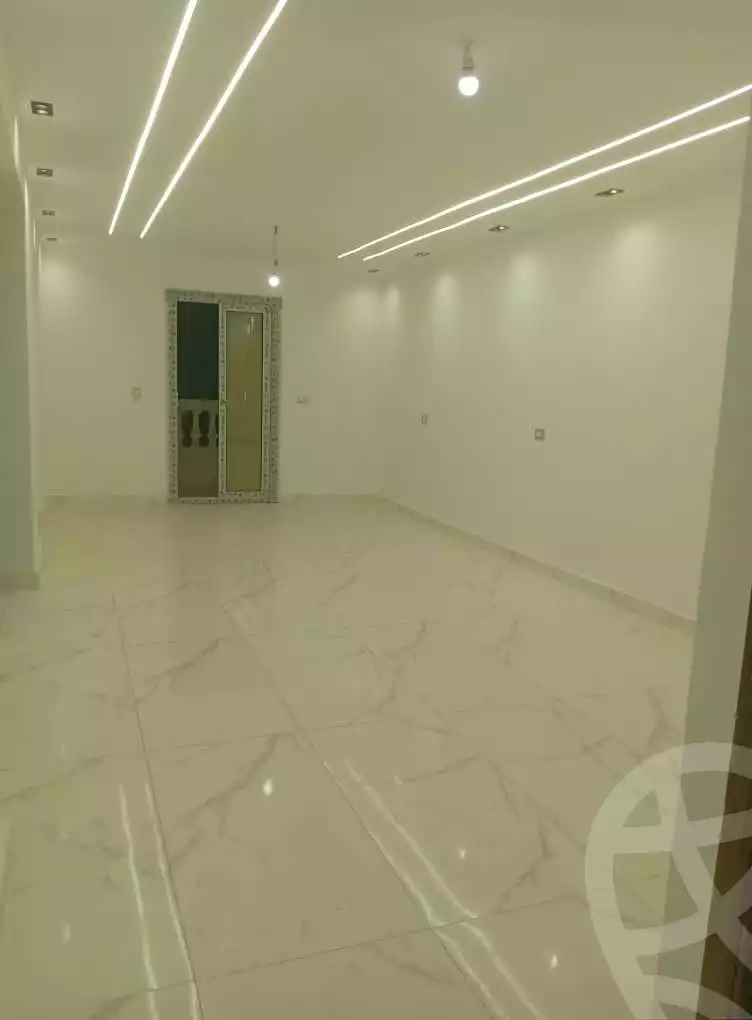 https://aqarmap.com.eg/en/listing/6237804-for-sale-cairo-ain-shams-6-october-st