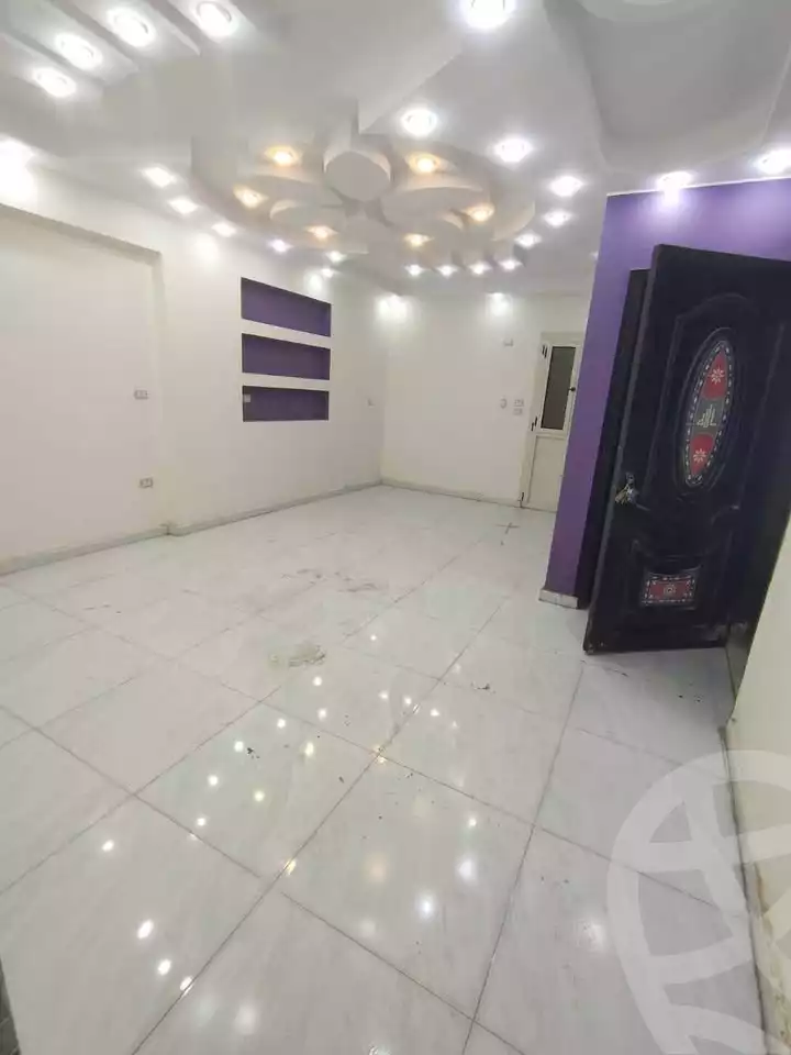 https://aqarmap.com.eg/ar/listing/6238356-for-sale-qalyubia-shubra-el-khaima-om-bayoumi