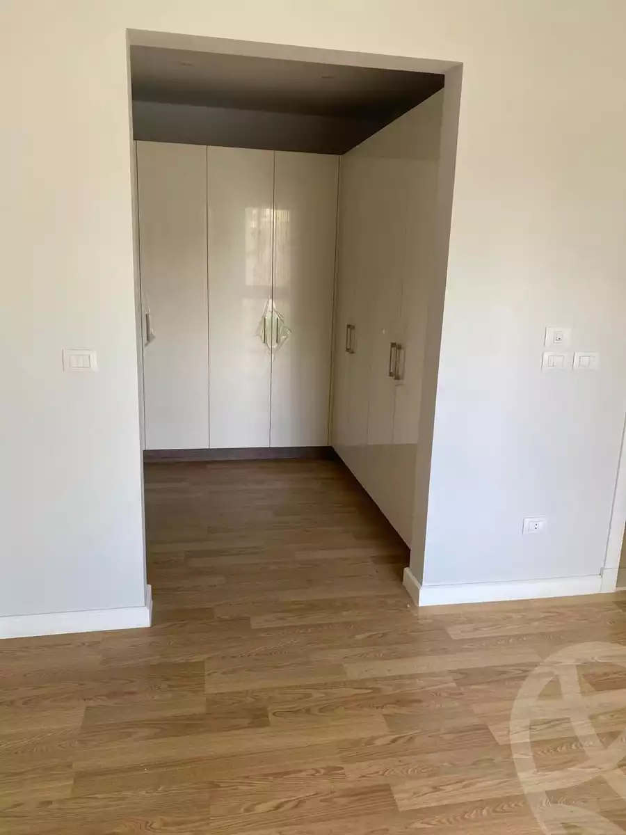 https://aqarmap.com.eg/ar/listing/6238819-for-rent-cairo-6th-of-october-compounds-pyramid-hills