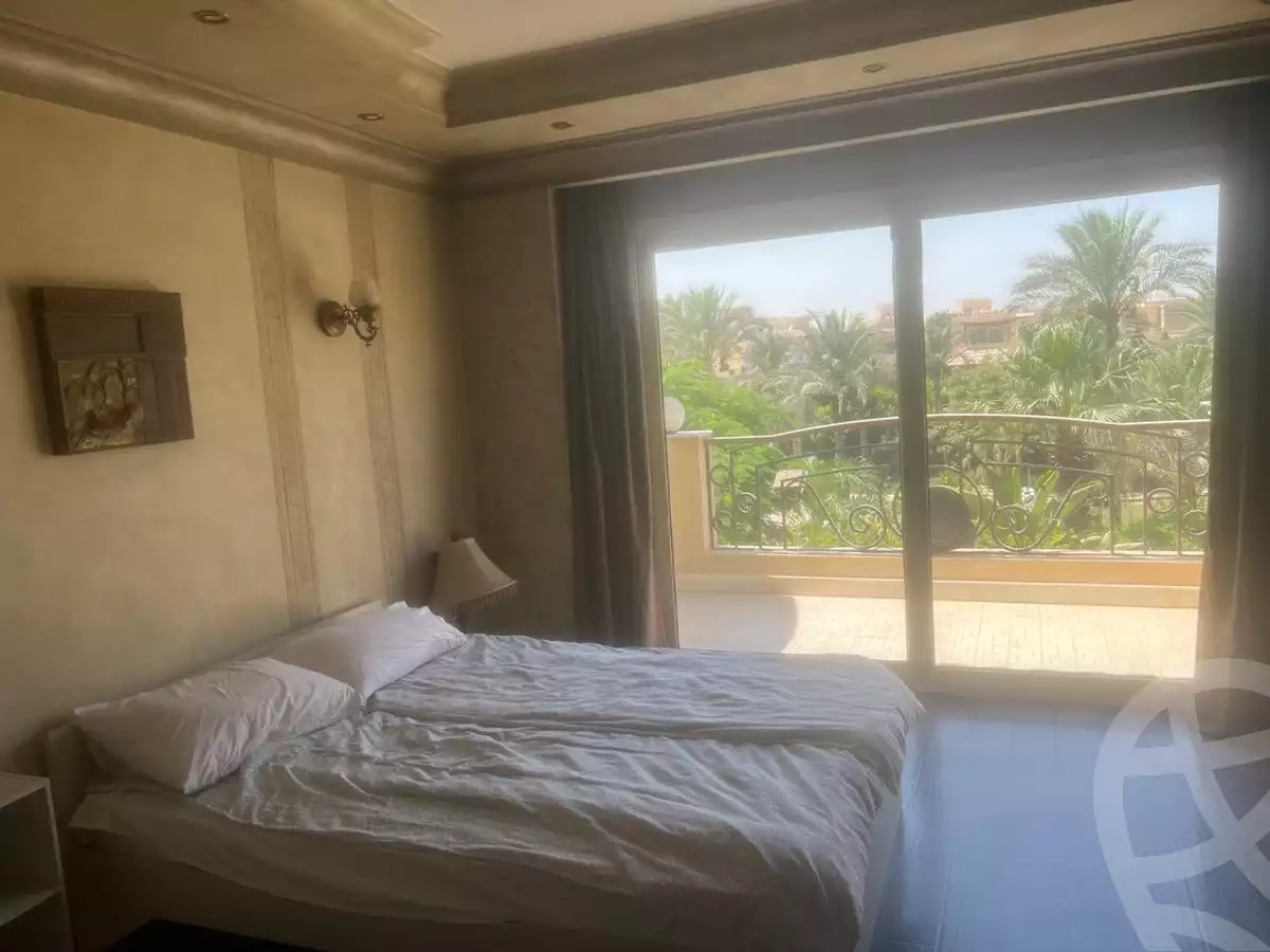 https://aqarmap.com.eg/en/listing/6239008-for-sale-cairo-el-sheikh-zayed-city-compounds-zayed-2000