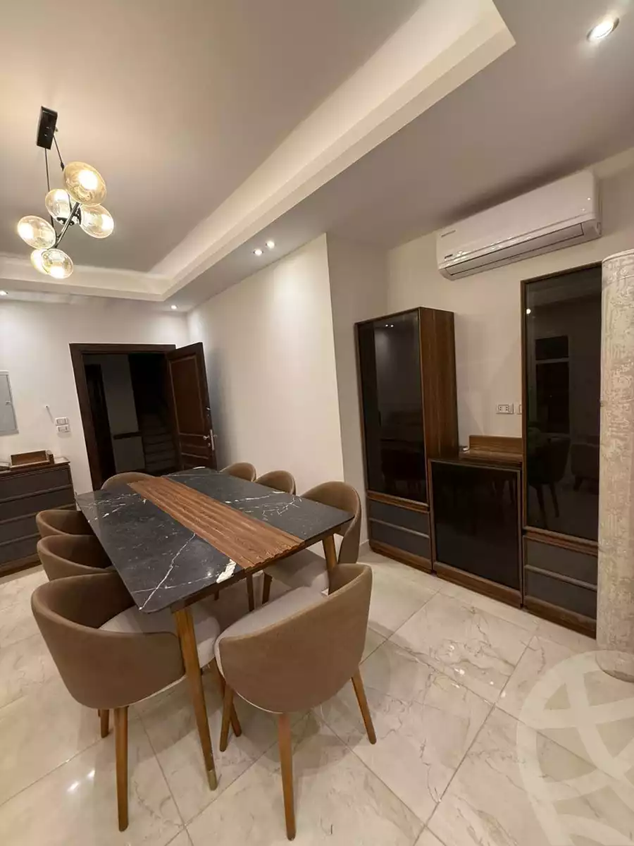 https://aqarmap.com.eg/en/listing/6239150-for-rent-cairo-new-cairo-compounds-hyde-park-centre-ville-hyde-park