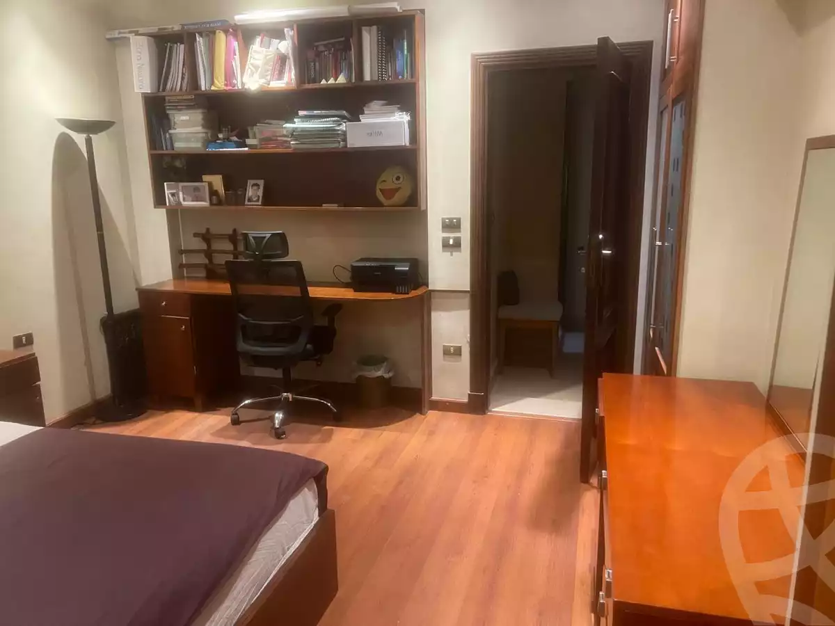 https://aqarmap.com.eg/ar/listing/6241217-for-sale-cairo-el-sheikh-zayed-city-compounds-zayed-2000