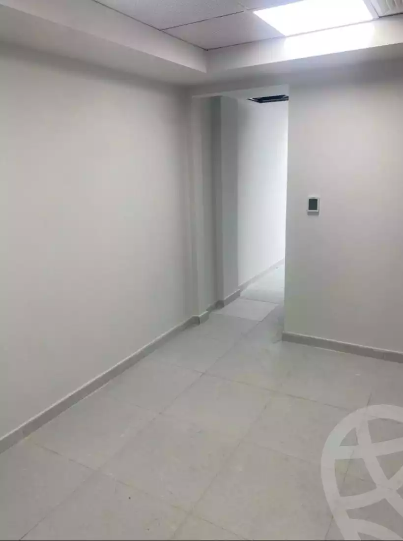 https://aqarmap.com.eg/ar/listing/6241428-for-rent-cairo-new-cairo-compounds-bznys-bls-ktlyst-llttwyr