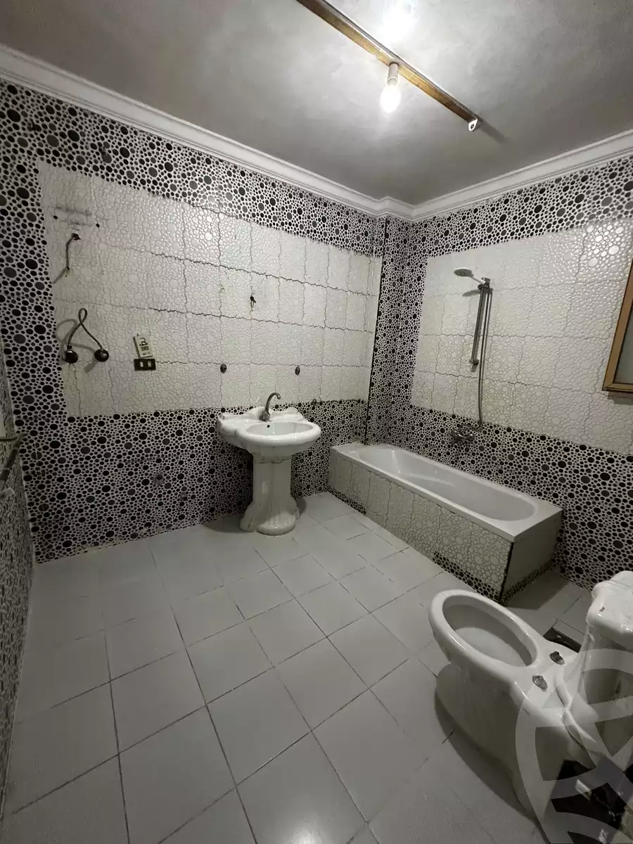 https://aqarmap.com.eg/en/listing/6242122-for-sale-cairo-el-haram-bolak-el-dakror-nasir-st
