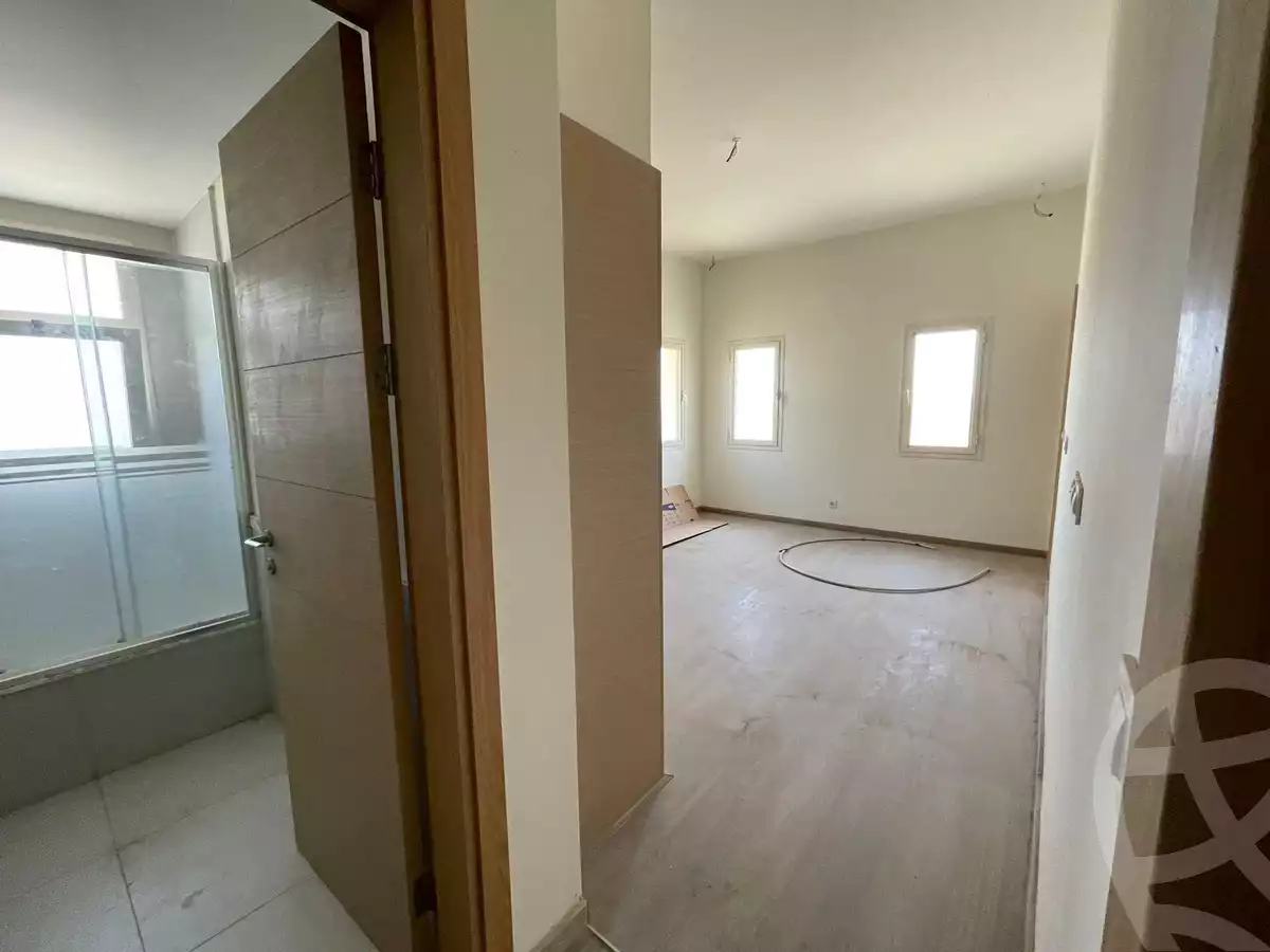 https://aqarmap.com.eg/ar/listing/6242493-for-rent-cairo-mokattam-compounds-uptown-cairo-the-sierras-uptown-cairo