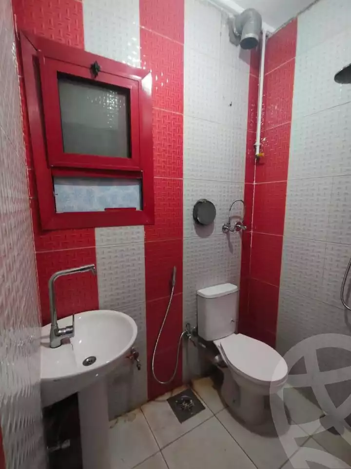 https://aqarmap.com.eg/en/listing/6242806-for-sale-qalyubia-shubra-el-khaima-om-bayoumi
