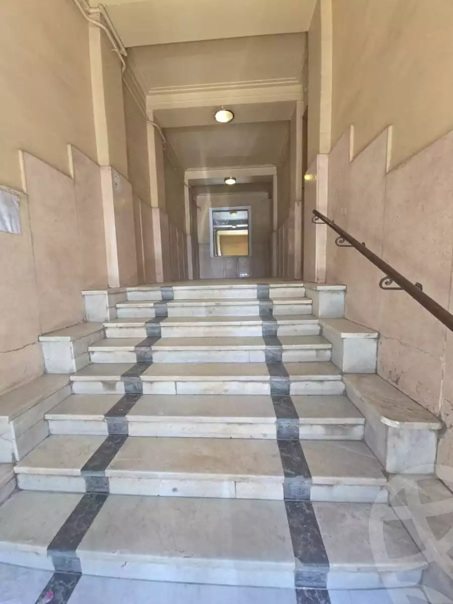 https://aqarmap.com.eg/ar/listing/6245460-for-rent-cairo-downtown-el-qasr-el-ayni
