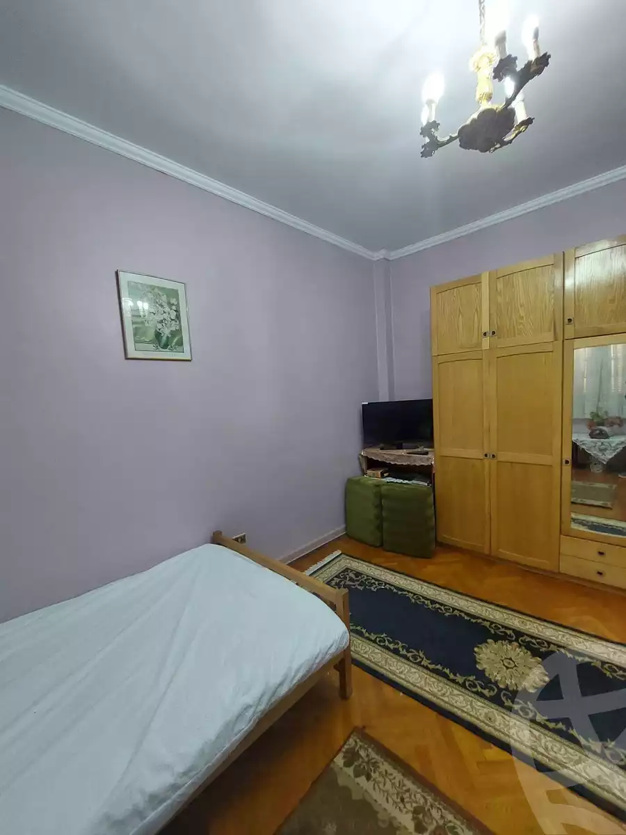 https://aqarmap.com.eg/en/listing/6245492-for-rent-cairo-downtown-abdeen-sherif-pasha-st