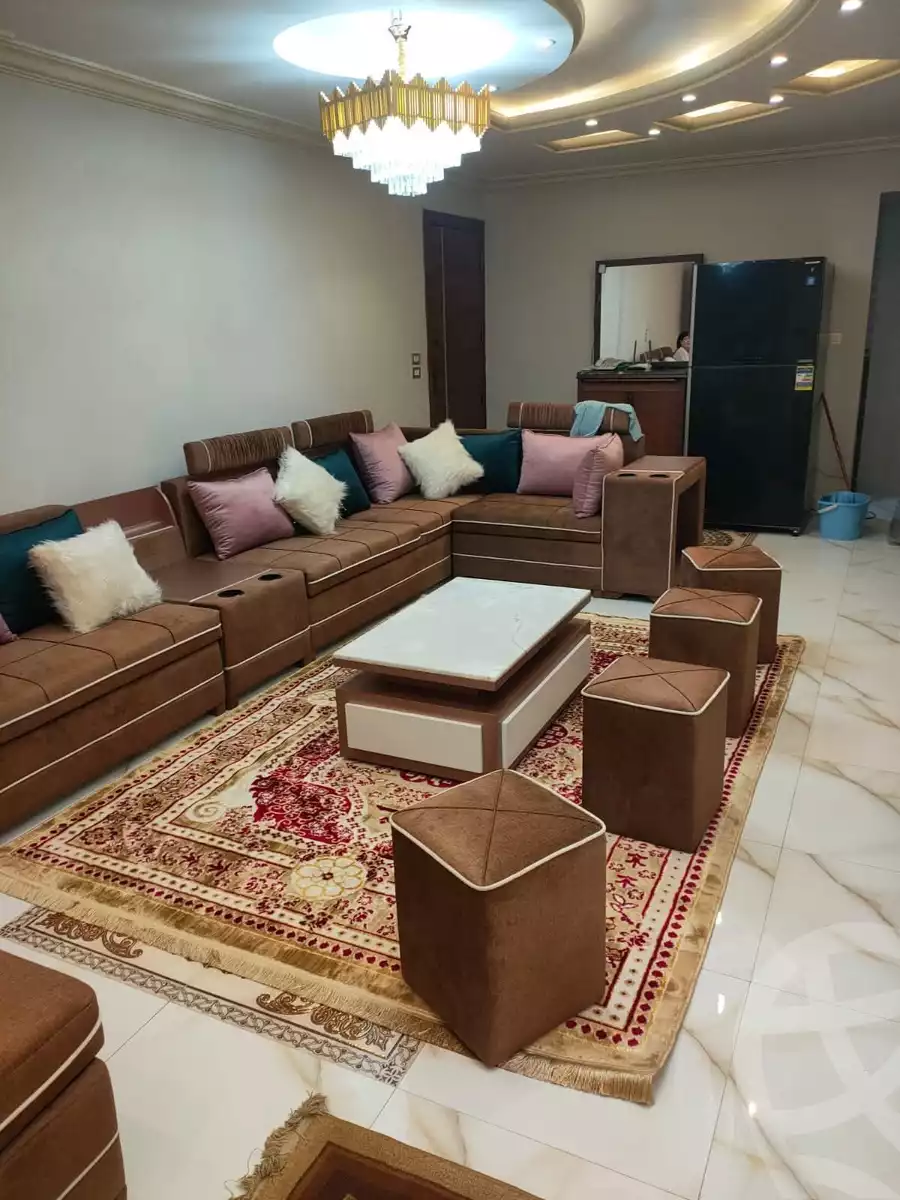 https://aqarmap.com.eg/en/listing/6245648-for-sale-beheira-damanhour-damanhour-city-nfoura-squer