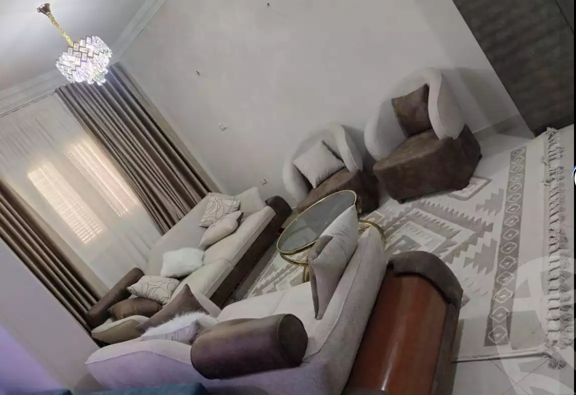 https://aqarmap.com.eg/ar/listing/6246467-for-sale-cairo-helwan-helwan-el-sharkeya-saleh-sobhy-st