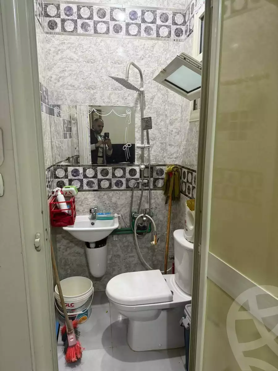 https://aqarmap.com.eg/en/listing/6247860-for-sale-cairo-helwan-hadayek-helwan-nile-corniche-st