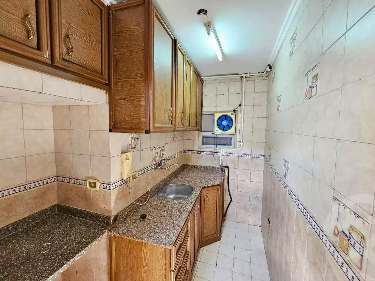 https://aqarmap.com.eg/en/listing/6248605-for-sale-alexandria-glim-shr-bw-qyr-tryq-lhry