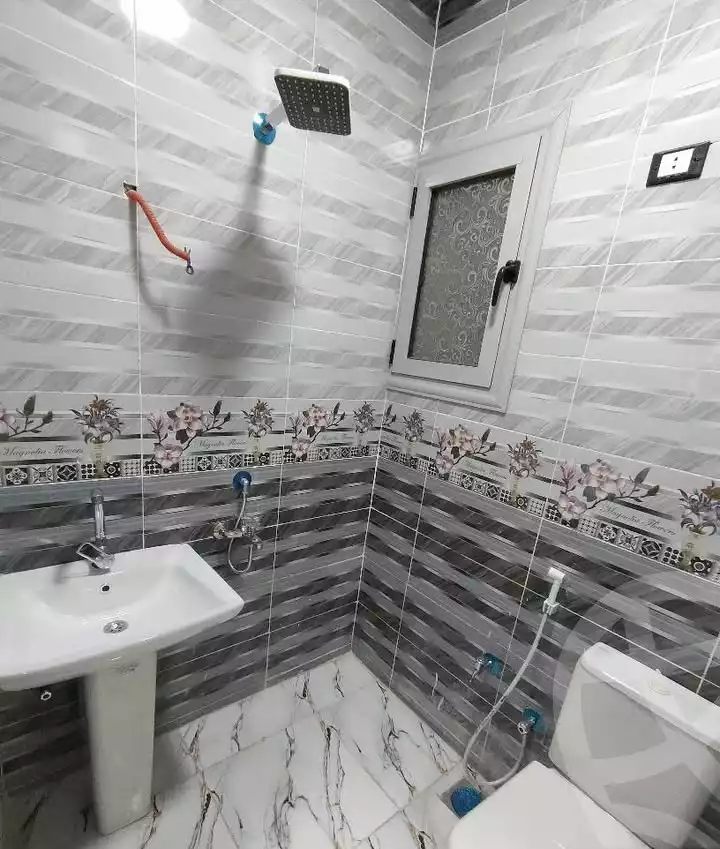 https://aqarmap.com.eg/en/listing/6248806-for-sale-qalyubia-shubra-el-khaima-om-bayoumi
