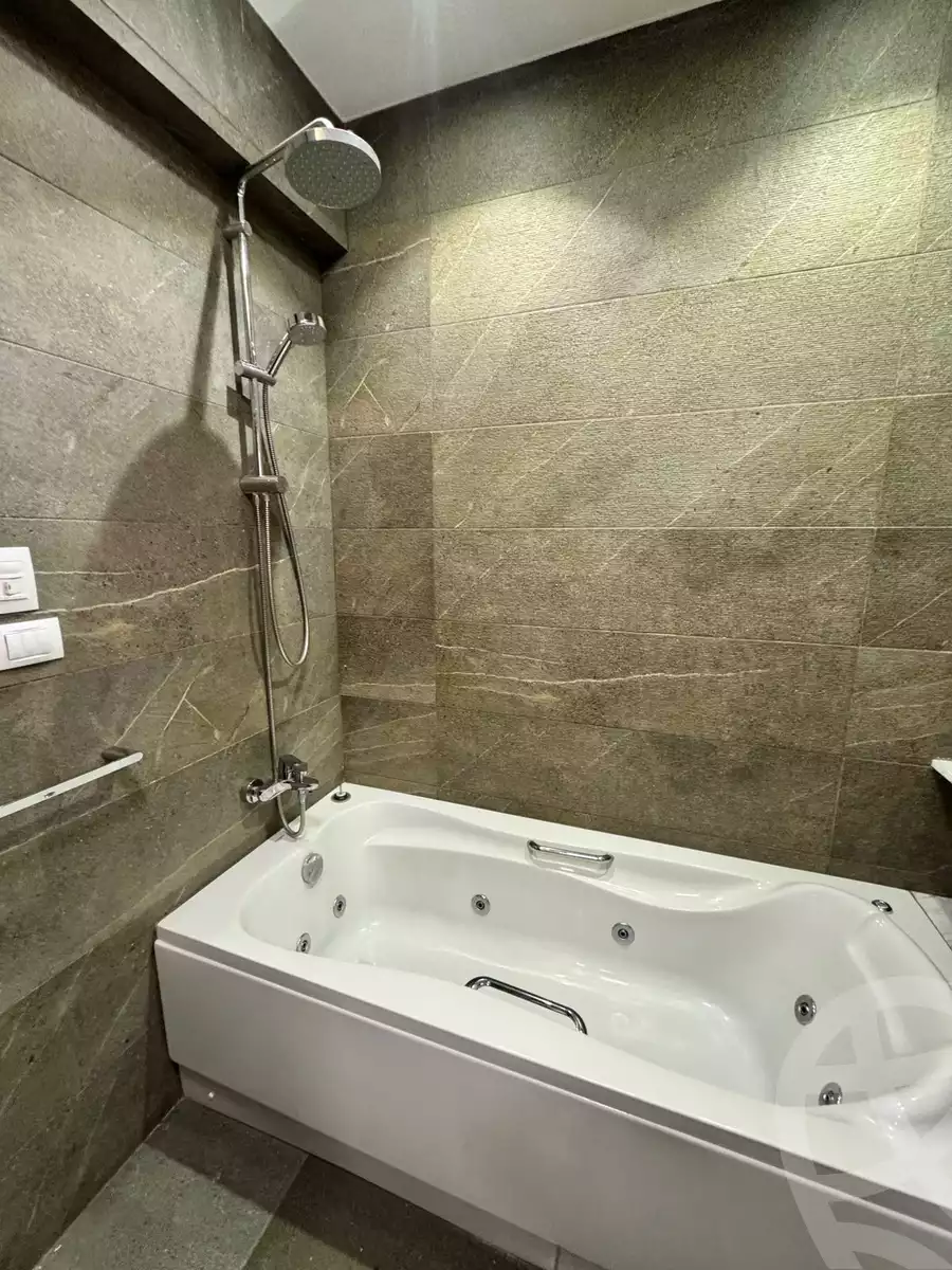 https://aqarmap.com.eg/ar/listing/6249144-for-sale-cairo-new-cairo-el-banafsg-el-banafsag-omarat-al-gabri-st