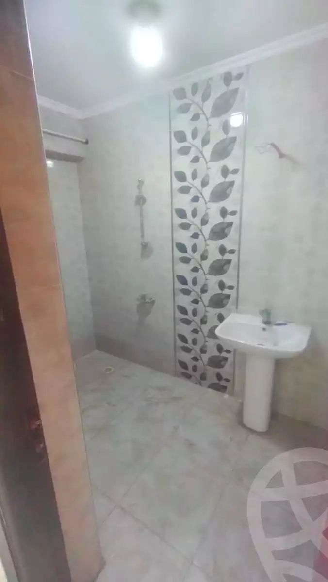 https://aqarmap.com.eg/ar/listing/6249438-for-rent-cairo-helwan-helwan-el-sharkeya-el-maraghi-st