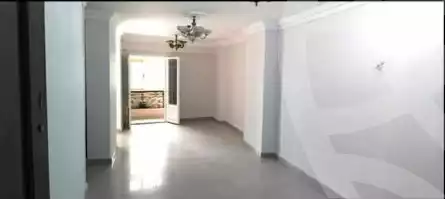https://aqarmap.com.eg/ar/listing/6249604-for-sale-alexandria-moharram-bey-grin-st