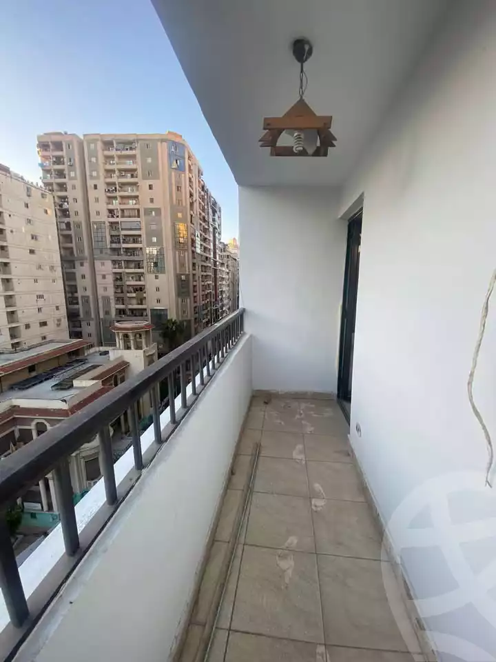 https://aqarmap.com.eg/ar/listing/6250407-for-sale-alexandria-ganaklis