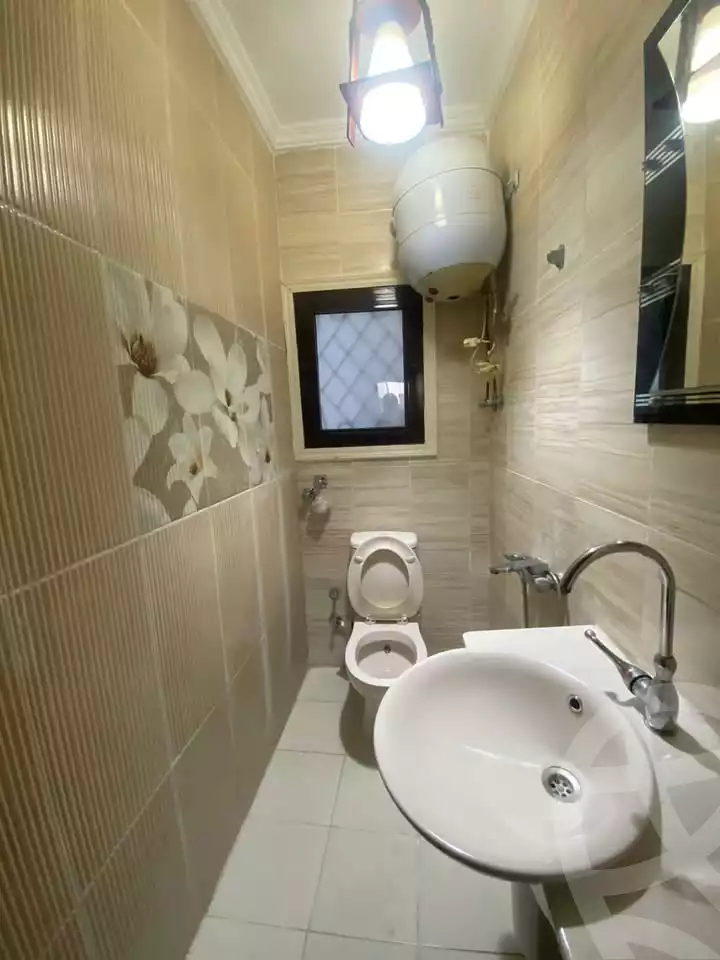 https://aqarmap.com.eg/ar/listing/6250407-for-sale-alexandria-ganaklis