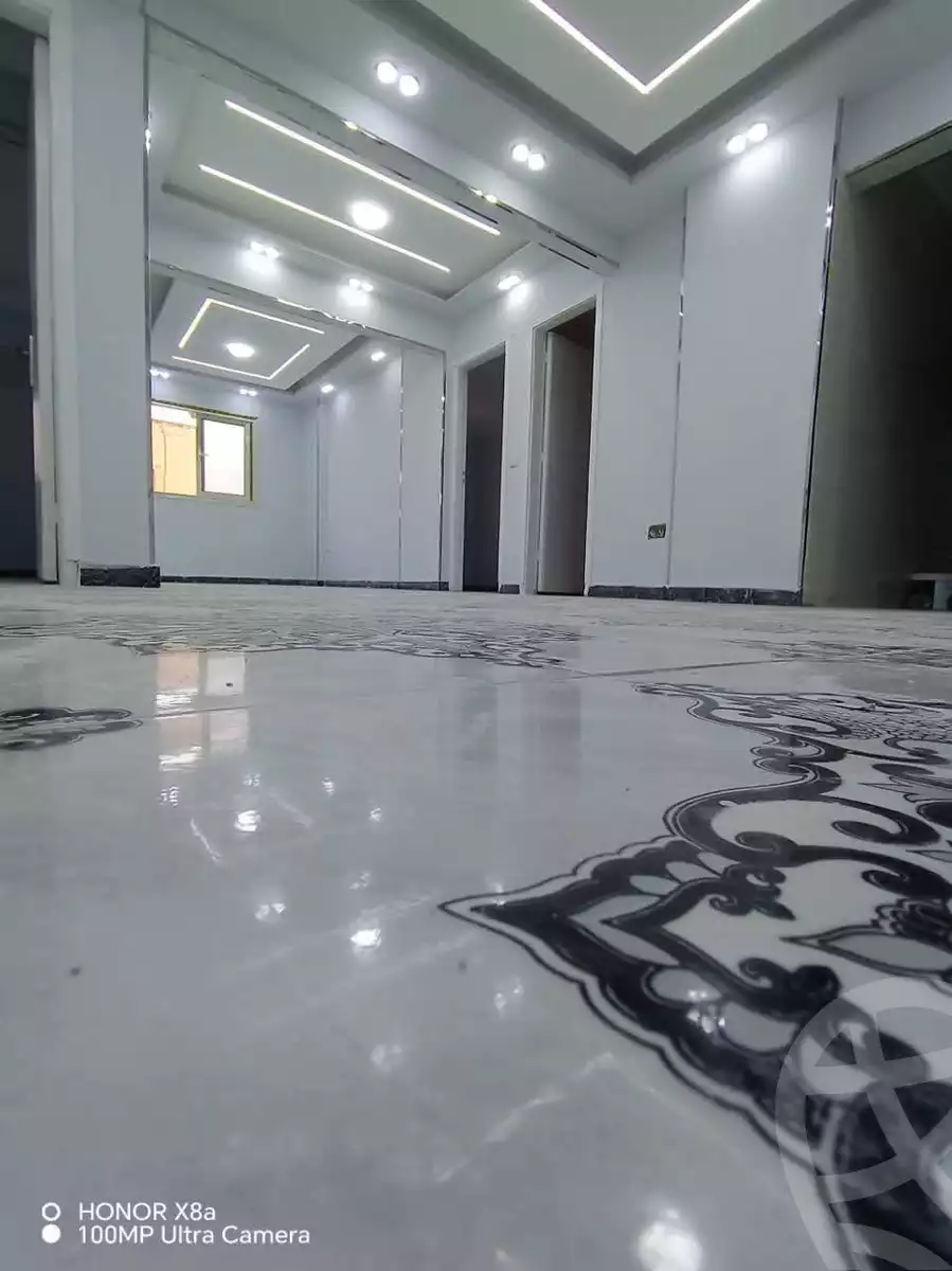 https://aqarmap.com.eg/en/listing/6250604-for-sale-cairo-helwan-helwan-el-sharkeya-heidar-st