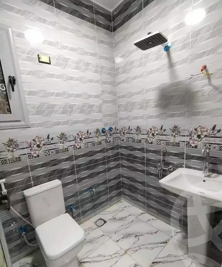 https://aqarmap.com.eg/ar/listing/6251180-for-sale-qalyubia-shubra-el-khaima-om-bayoumi