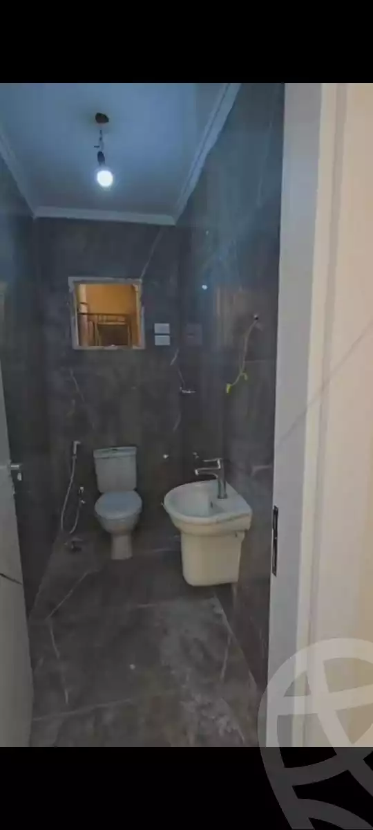 https://aqarmap.com.eg/en/listing/6254034-for-sale-cairo-el-sheikh-zayed-city-compounds-el-khamayel