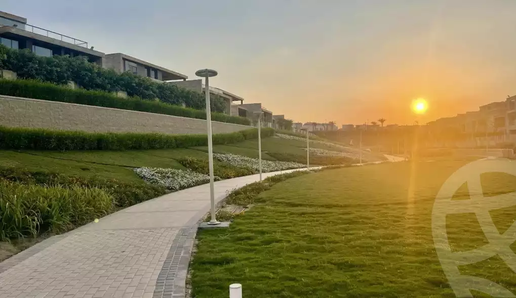 https://aqarmap.com.eg/ar/listing/6255115-for-sale-cairo-new-cairo-compounds-tag-city-taj-sultan