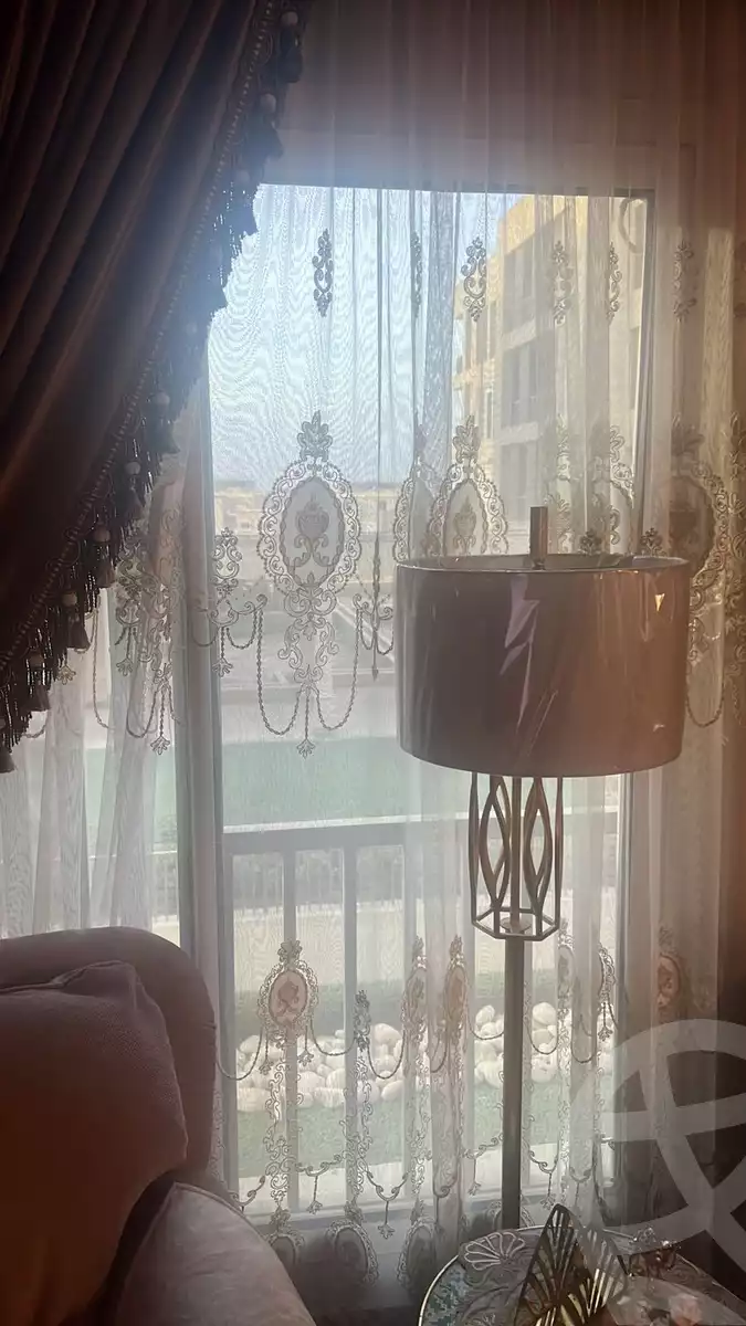 https://aqarmap.com.eg/ar/listing/6255978-for-sale-cairo-new-cairo-compounds-tag-city-taj-gardens-taj-city