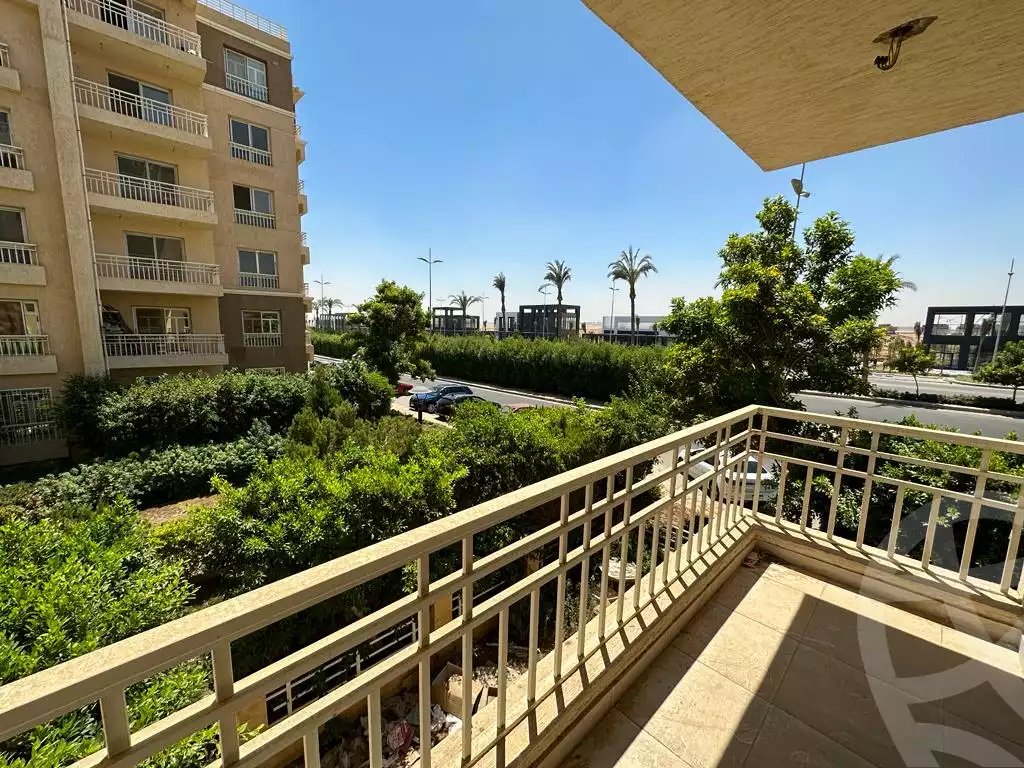 https://aqarmap.com.eg/ar/listing/6256384-for-sale-cairo-new-cairo-madinaty-eleventh-zone-buildings-group-114