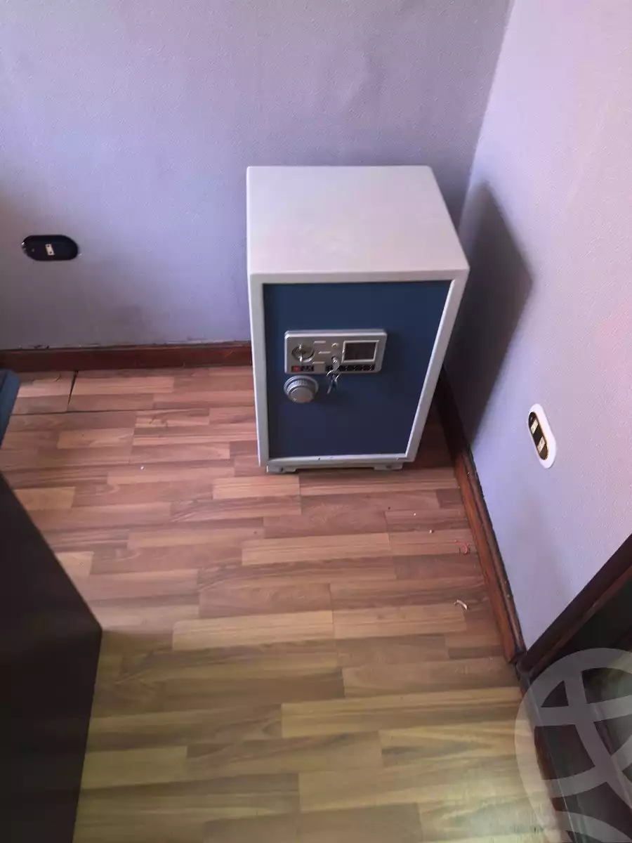 https://aqarmap.com.eg/ar/listing/6256398-for-rent-alexandria-lauran-shr-bw-qyr-tryq-lhry