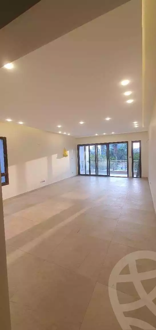 https://aqarmap.com.eg/ar/listing/6257271-for-rent-cairo-el-sheikh-zayed-city-compounds-kmbwnd-wn-16-swdyk